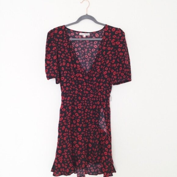 Lola Grace Lip-Print Faux-Wrap Dress S - Picture 5 of 11